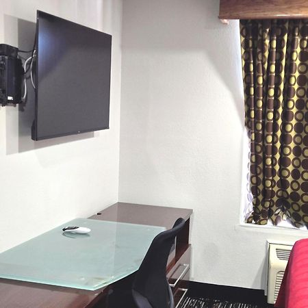 לינקולן Townhouse Extended Stay Hotel Downtown מראה חיצוני תמונה
