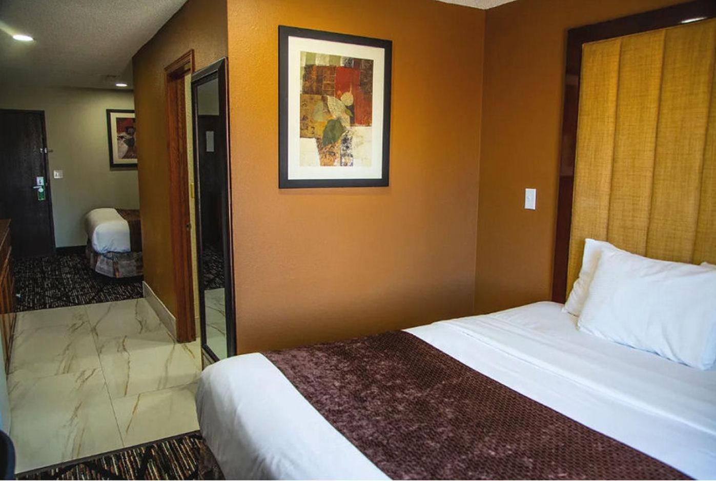 לינקולן Townhouse Extended Stay Hotel Downtown מראה חיצוני תמונה