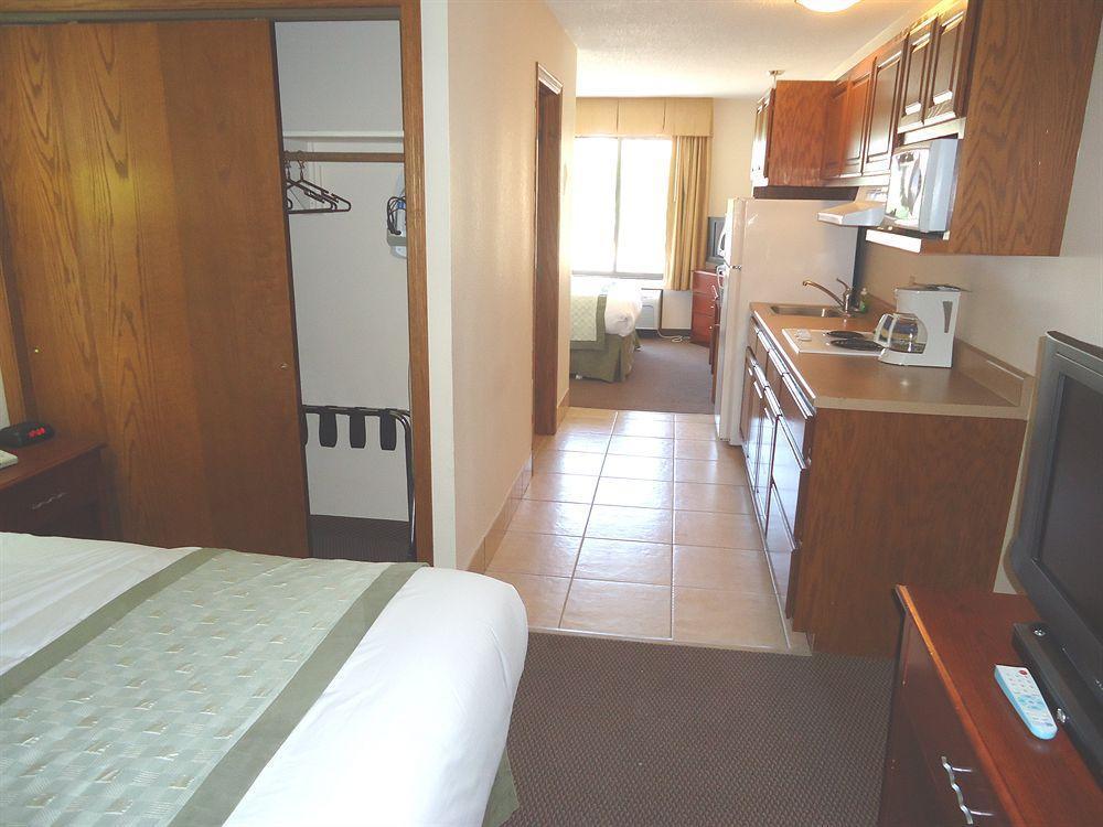 לינקולן Townhouse Extended Stay Hotel Downtown מראה חיצוני תמונה