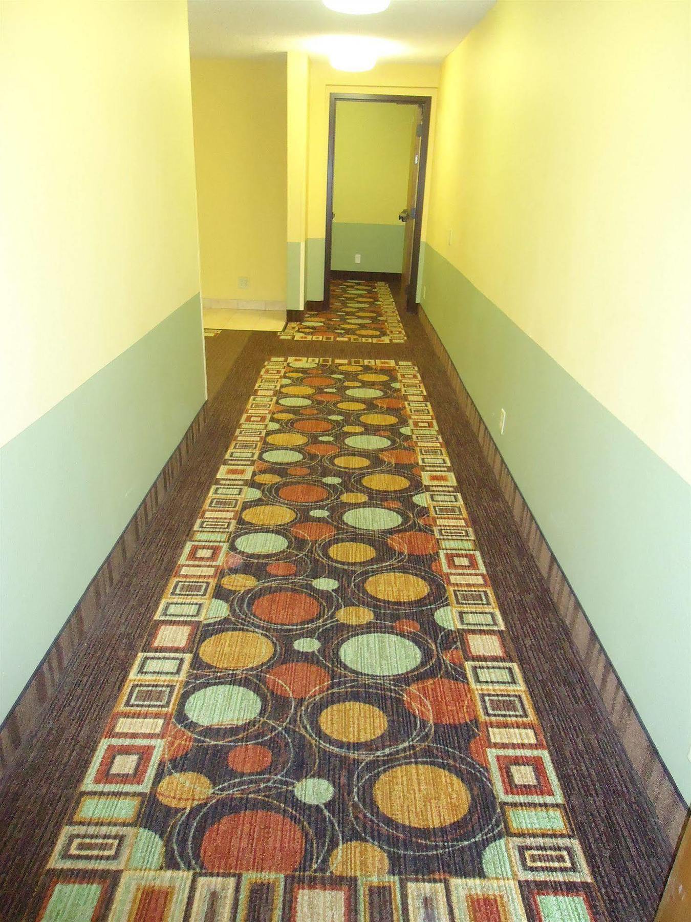 לינקולן Townhouse Extended Stay Hotel Downtown מראה חיצוני תמונה